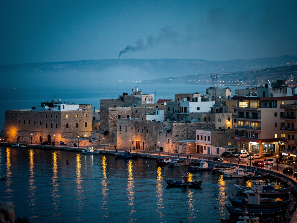 Israeli strike in Sidon kills three amid Lebanon clashes